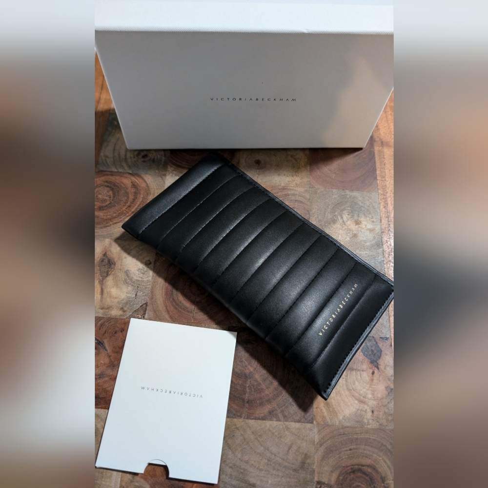 Victoria Beckham Glass Case  + Box - No Glasses Included - Nwt ❤️